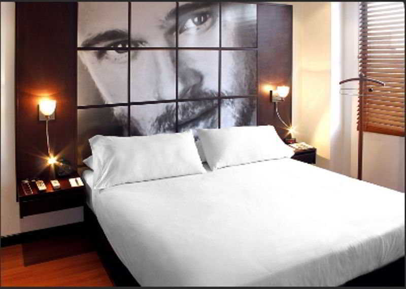 בוגוטה Hotel Celebrities Suites מראה חיצוני תמונה