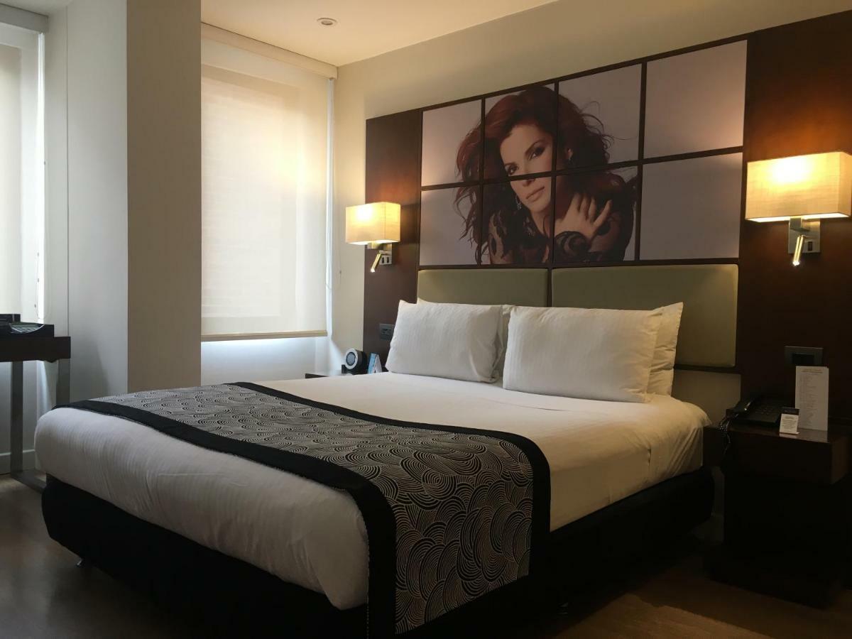 בוגוטה Hotel Celebrities Suites מראה חיצוני תמונה