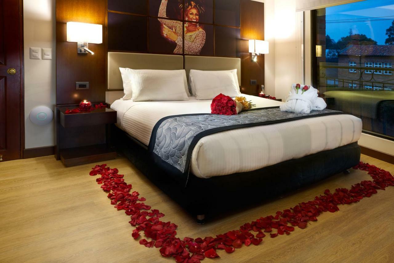 בוגוטה Hotel Celebrities Suites מראה חיצוני תמונה